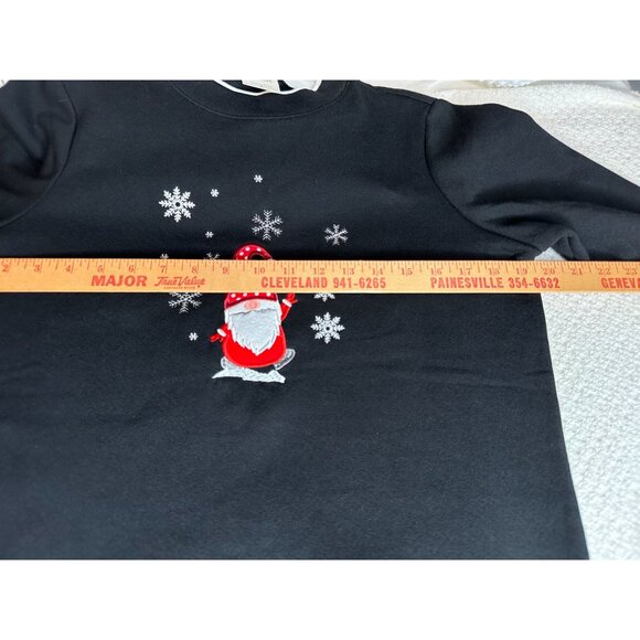 Snowflakes Santa Gnome Graphic Sweatshirt Tops Crew Neck Blair Blue Women Sz Sm - Picture 7 of 7